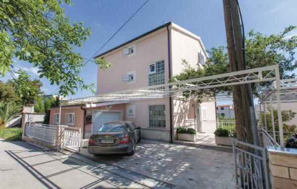 Apartments Mm Podstrana Luaran gambar