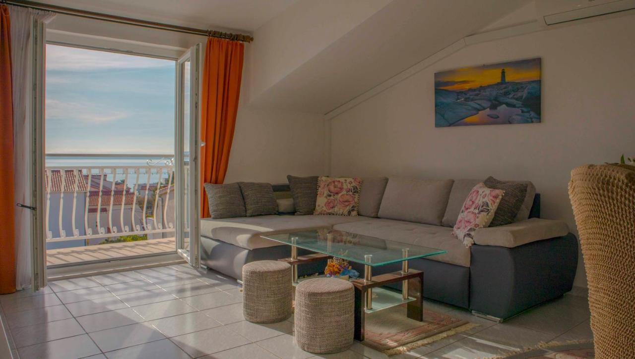 Apartments Mm Podstrana Luaran gambar